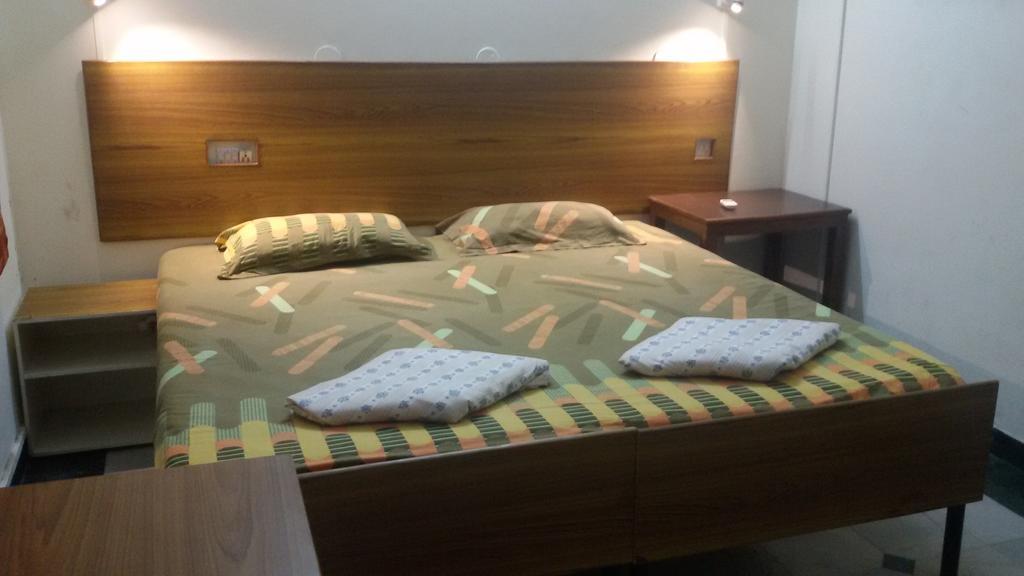 Hotel Sukhsadan Dehradun Habitación foto